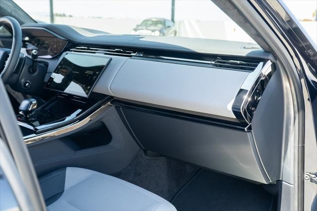 new 2025 Land Rover Range Rover Sport car, priced at $187,725