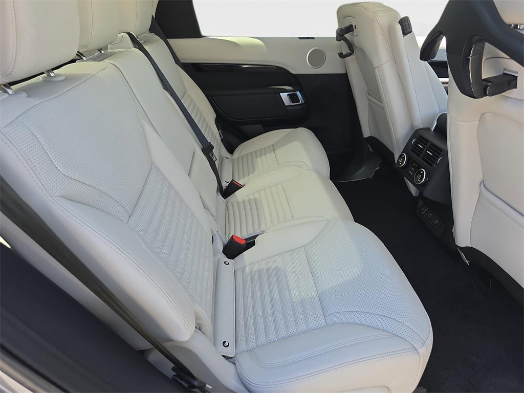 new 2025 Land Rover Discovery car, priced at $64,943