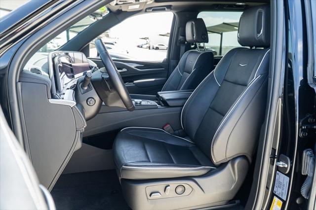 used 2022 Cadillac Escalade ESV car, priced at $76,199