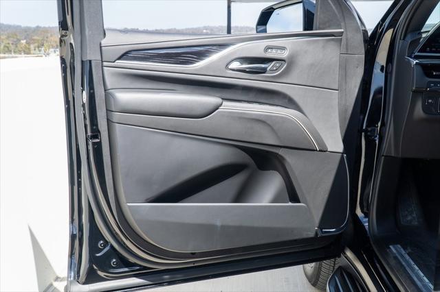 used 2022 Cadillac Escalade ESV car, priced at $76,199