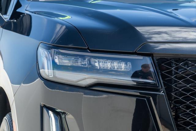 used 2022 Cadillac Escalade ESV car, priced at $76,199