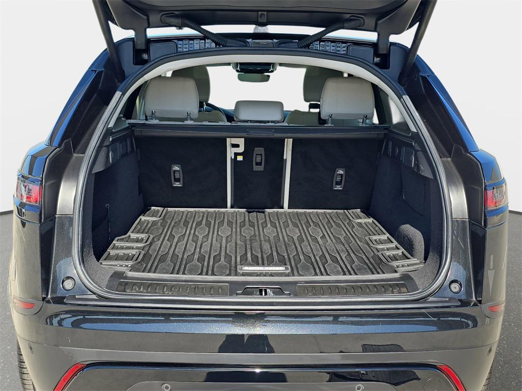 used 2022 Land Rover Range Rover Velar car, priced at $37,400