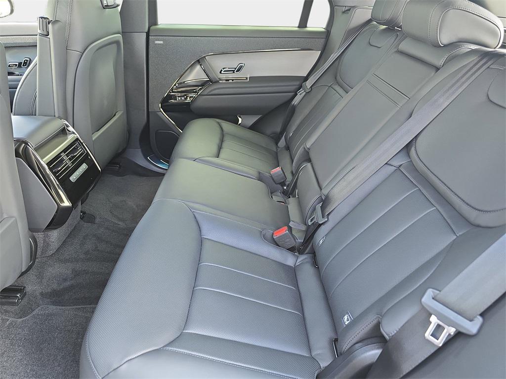 new 2025 Land Rover Range Rover Sport car, priced at $93,420