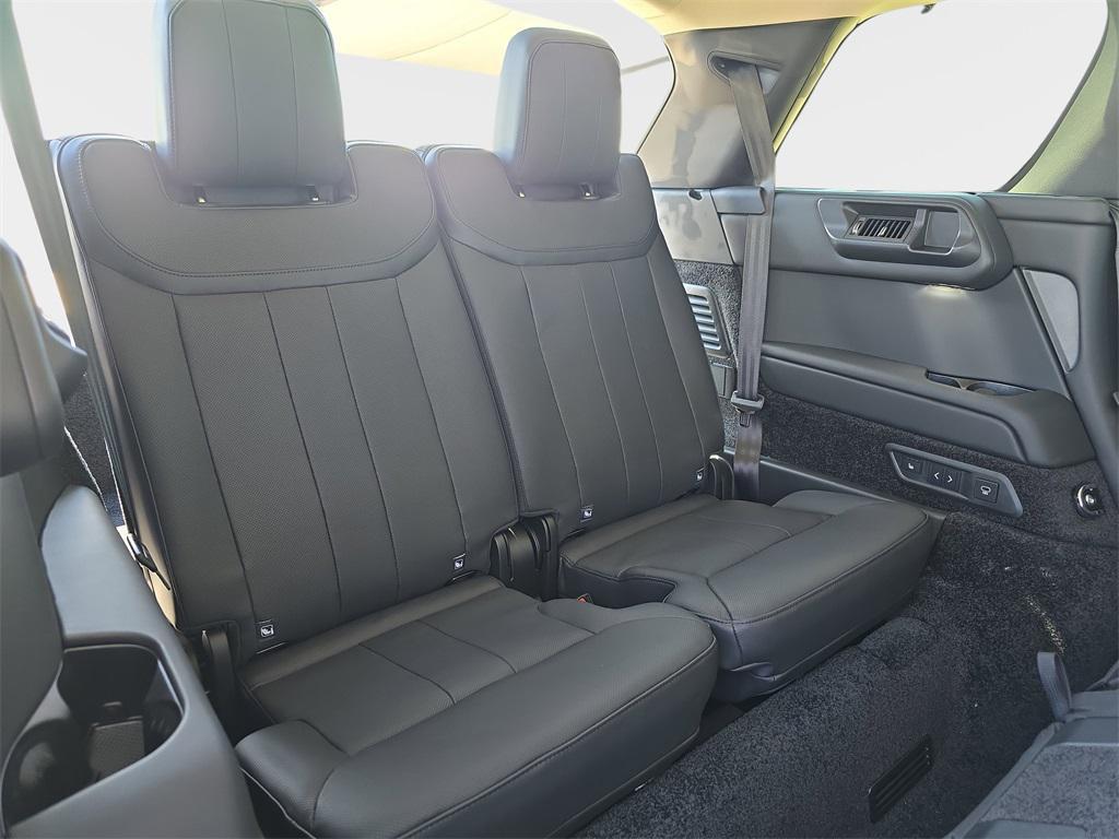 new 2025 Land Rover Range Rover car, priced at $129,755