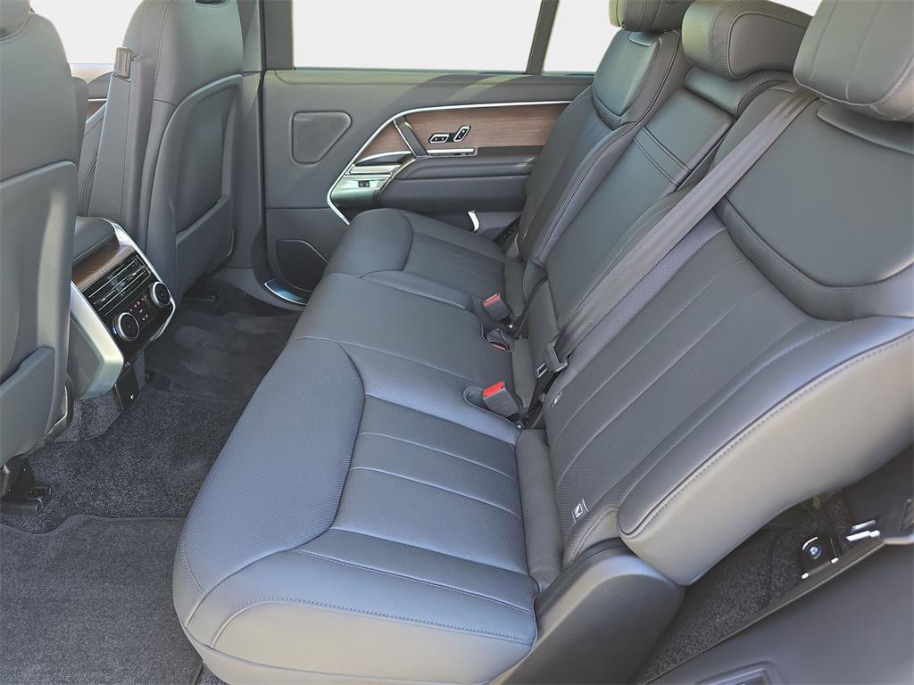 new 2025 Land Rover Range Rover car, priced at $129,755