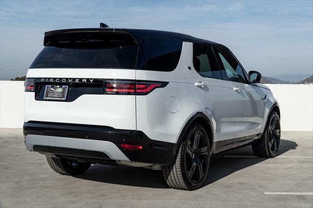 new 2025 Land Rover Discovery car, priced at $84,513