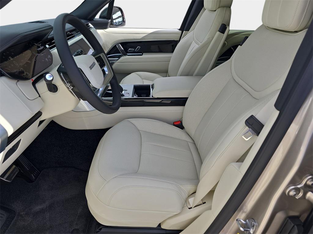 new 2025 Land Rover Range Rover car, priced at $142,135