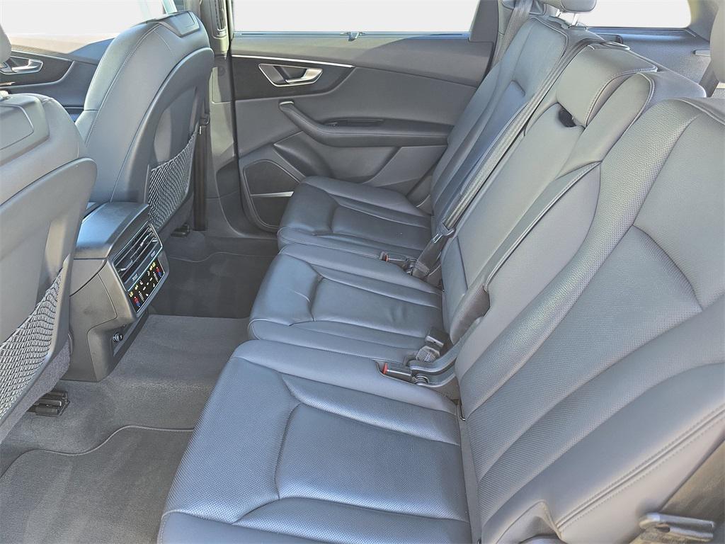 used 2023 Audi Q7 car, priced at $37,290