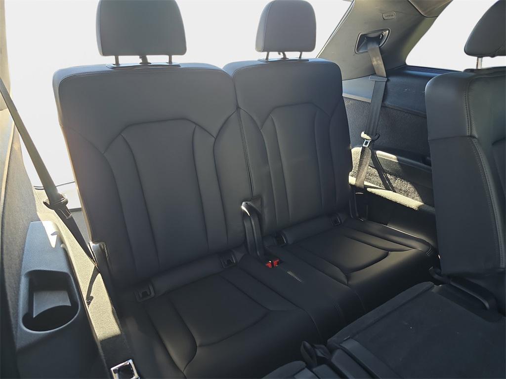 used 2023 Audi Q7 car, priced at $37,290