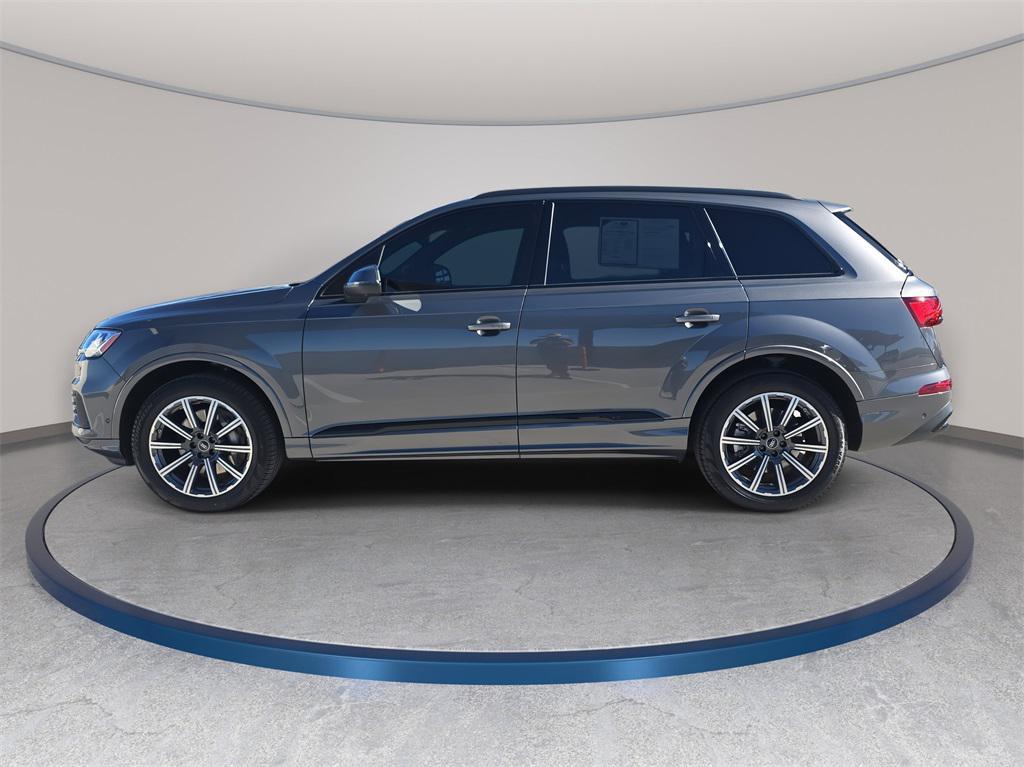 used 2023 Audi Q7 car, priced at $37,290