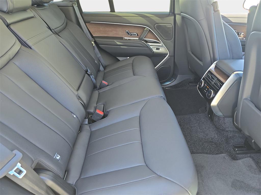 new 2025 Land Rover Range Rover car, priced at $142,355