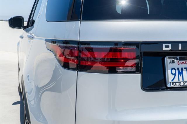 used 2024 Land Rover Discovery car, priced at $46,799
