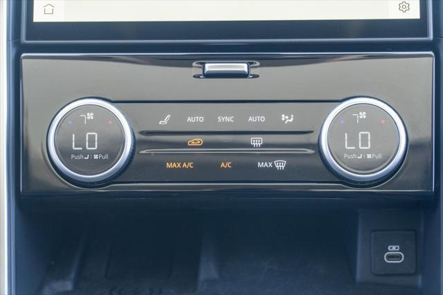 used 2024 Land Rover Discovery car, priced at $46,799