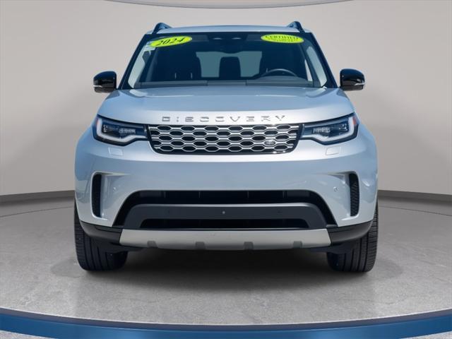 used 2024 Land Rover Discovery car, priced at $44,299