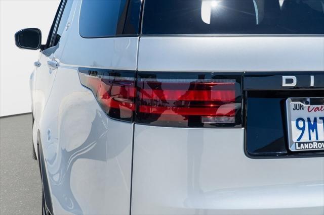used 2024 Land Rover Discovery car, priced at $44,299
