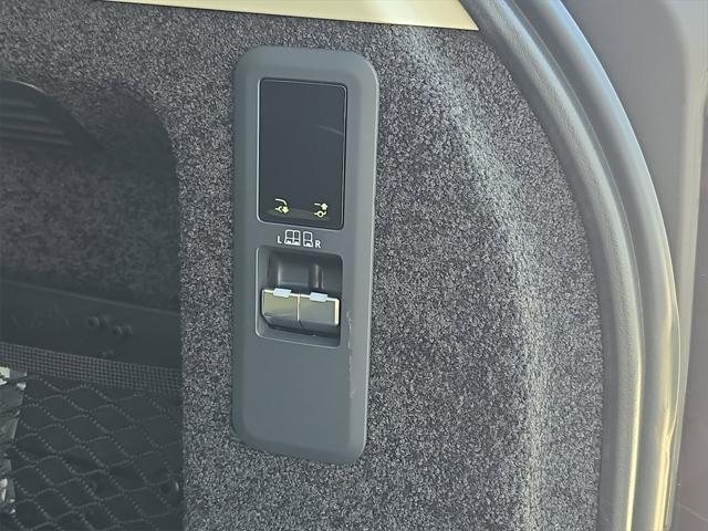 new 2025 Land Rover Range Rover car, priced at $149,630