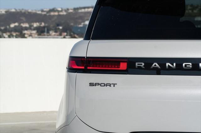 new 2025 Land Rover Range Rover Sport car, priced at $119,160