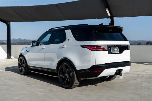 new 2025 Land Rover Discovery car, priced at $78,485