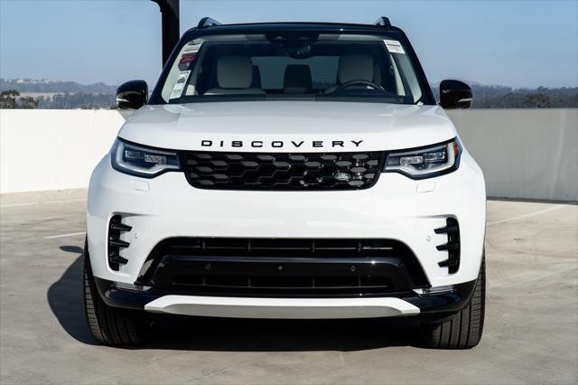 new 2025 Land Rover Discovery car, priced at $78,485