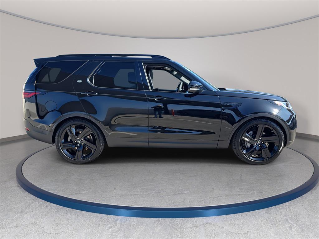 new 2025 Land Rover Discovery car, priced at $70,193