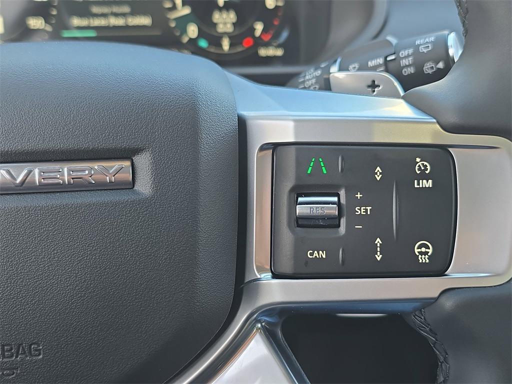 new 2025 Land Rover Discovery car, priced at $70,193