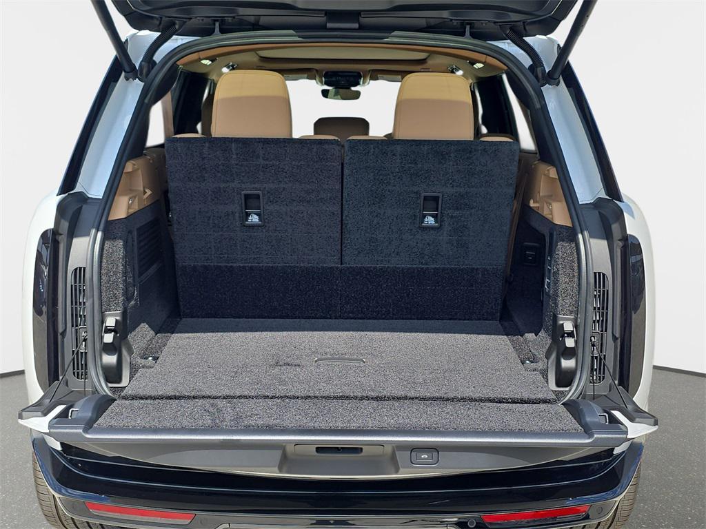 new 2025 Land Rover Range Rover car, priced at $166,075