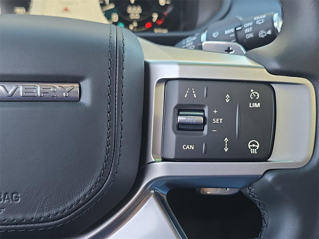used 2025 Land Rover Discovery car, priced at $71,888