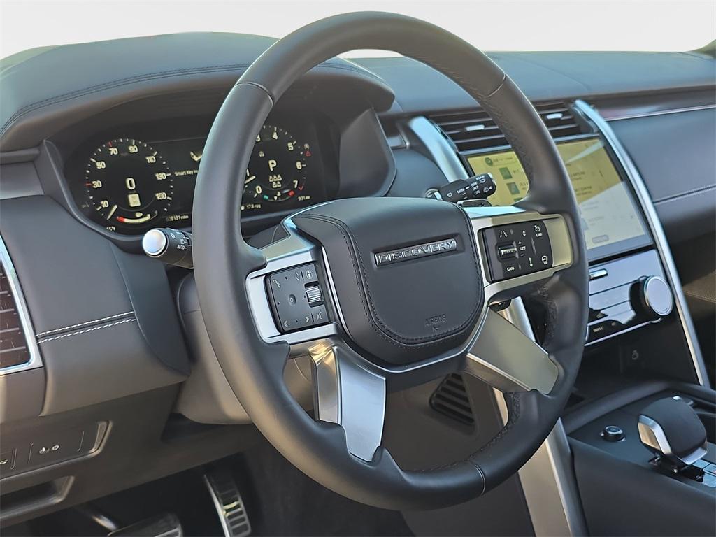 used 2025 Land Rover Discovery car, priced at $71,888