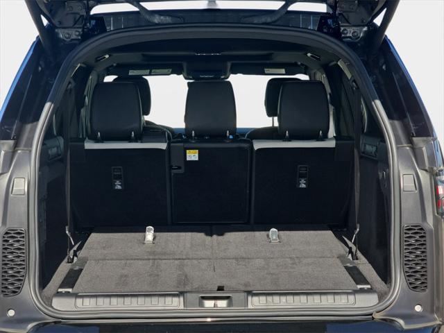 used 2023 Land Rover Discovery car, priced at $50,840