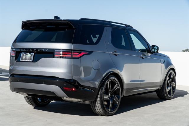 new 2025 Land Rover Discovery car, priced at $76,568