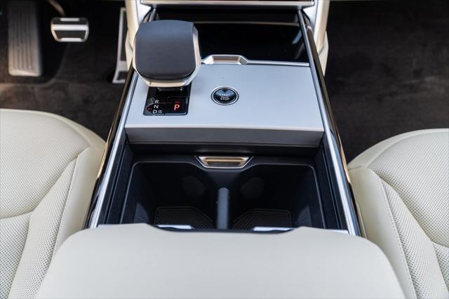 new 2025 Land Rover Range Rover car, priced at $141,130
