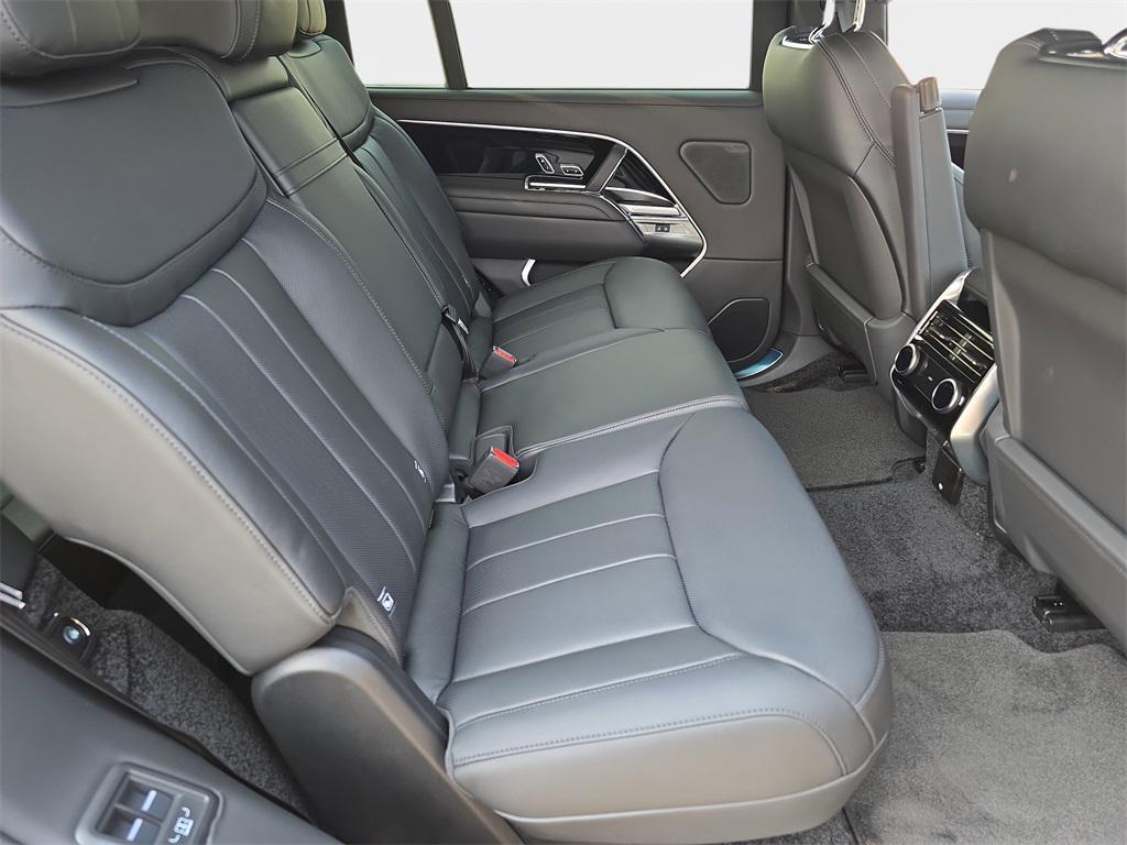 new 2025 Land Rover Range Rover car, priced at $167,625