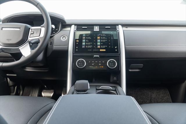 new 2025 Land Rover Discovery car, priced at $78,443