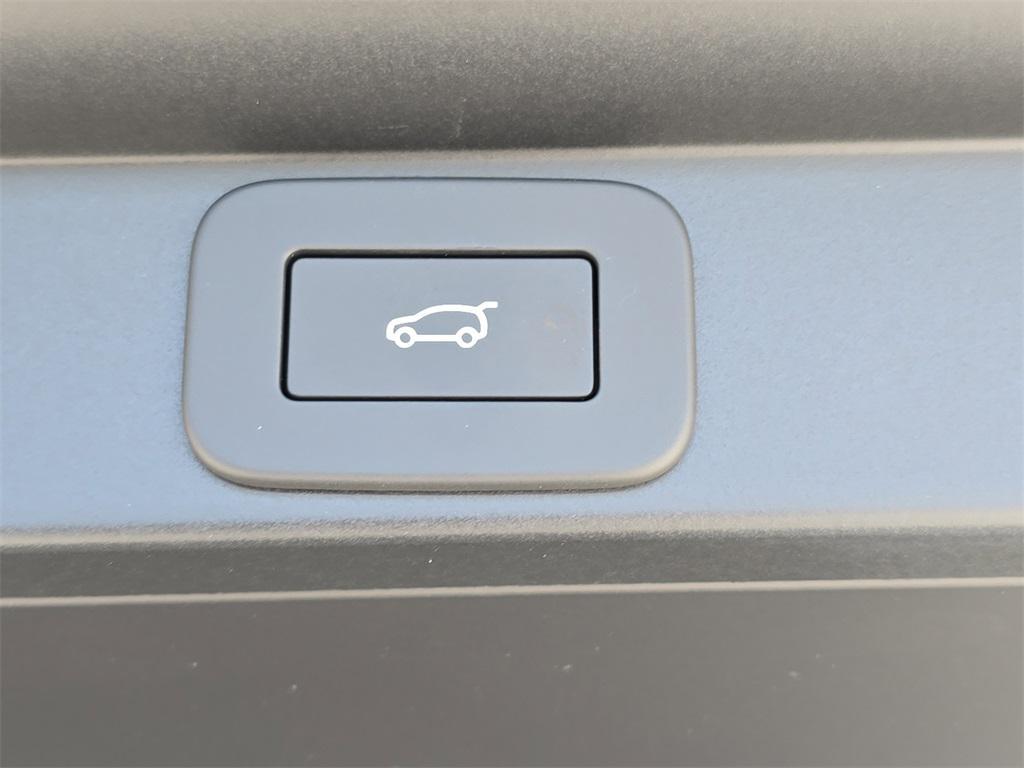 new 2025 Land Rover Range Rover car, priced at $144,855