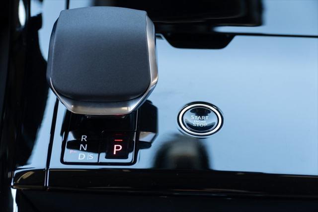 new 2025 Land Rover Range Rover Sport car, priced at $102,859
