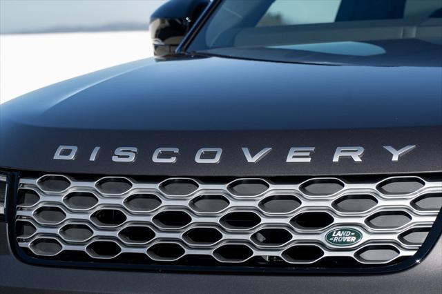 new 2025 Land Rover Discovery car, priced at $85,403