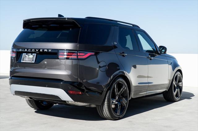 new 2025 Land Rover Discovery car, priced at $85,403