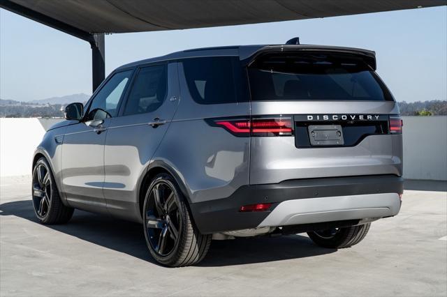 new 2025 Land Rover Discovery car, priced at $67,090