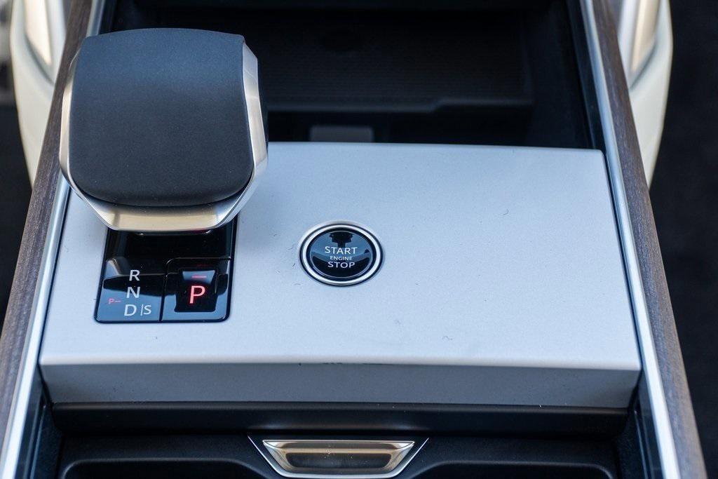 new 2025 Land Rover Range Rover car, priced at $135,465