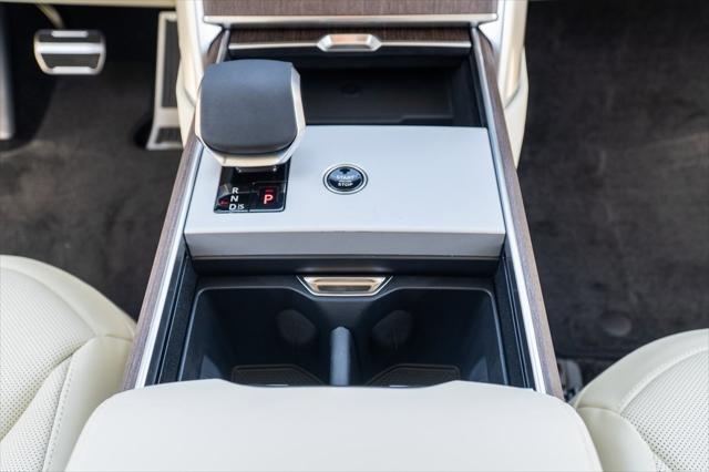 new 2025 Land Rover Range Rover car, priced at $135,465