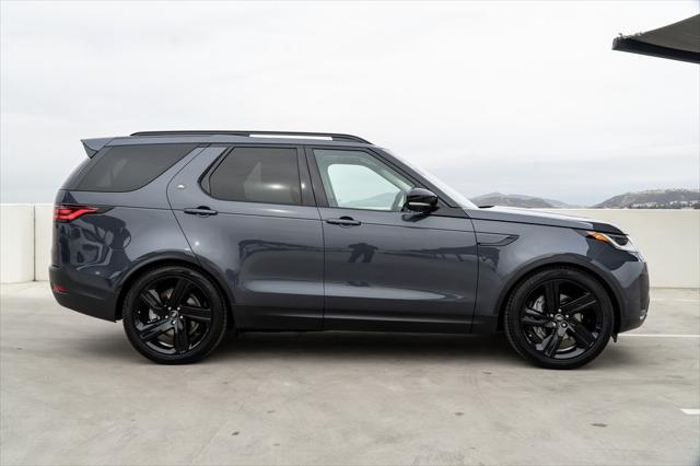 new 2025 Land Rover Discovery car, priced at $68,268