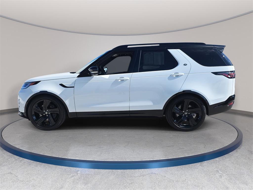 used 2025 Land Rover Discovery car, priced at $61,540