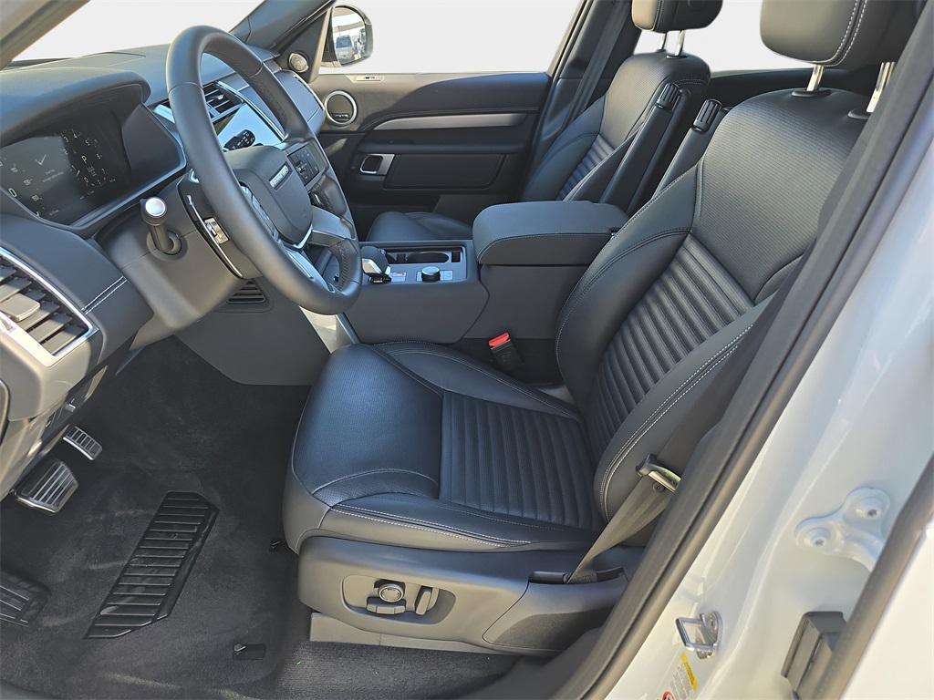 used 2025 Land Rover Discovery car, priced at $61,540