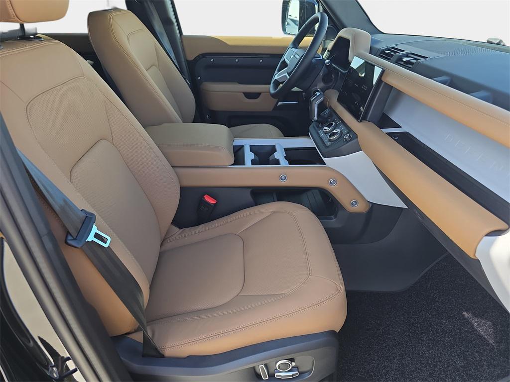 new 2025 Land Rover Defender car