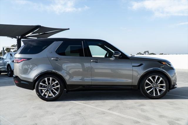 new 2025 Land Rover Discovery car, priced at $75,563