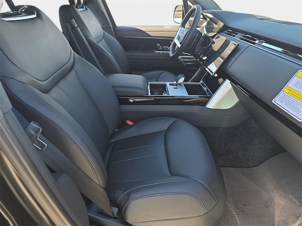 new 2025 Land Rover Range Rover car, priced at $150,025