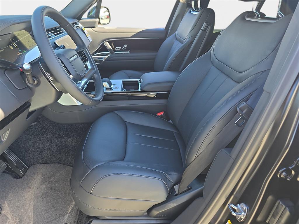 new 2025 Land Rover Range Rover car, priced at $150,025