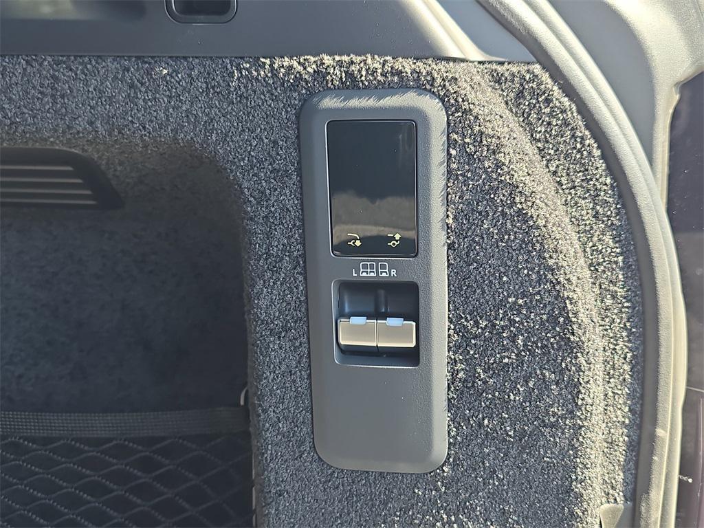 new 2025 Land Rover Range Rover car, priced at $150,025