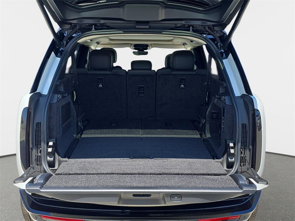 new 2025 Land Rover Range Rover car, priced at $148,455