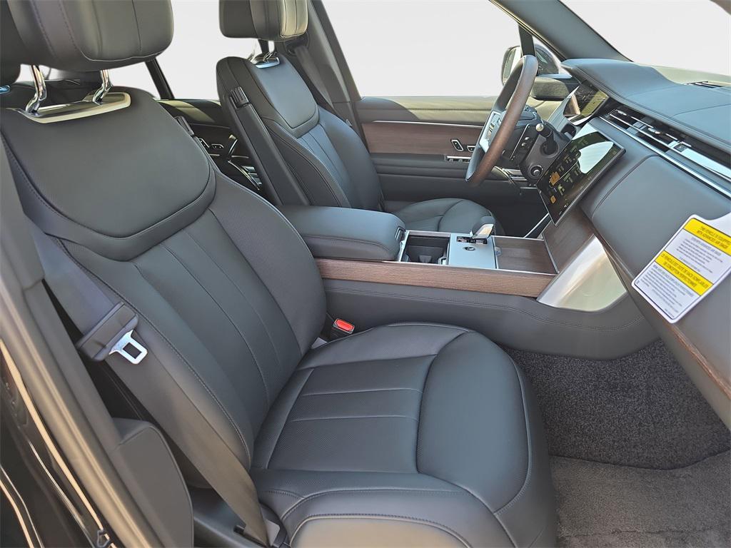 new 2025 Land Rover Range Rover car, priced at $171,605
